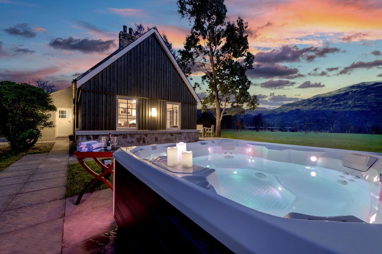 Dalveich Cottage, Hot Tub, 2 Bedroom, ล็อคเฮิร์นเฮด ภายนอก รูปภาพ